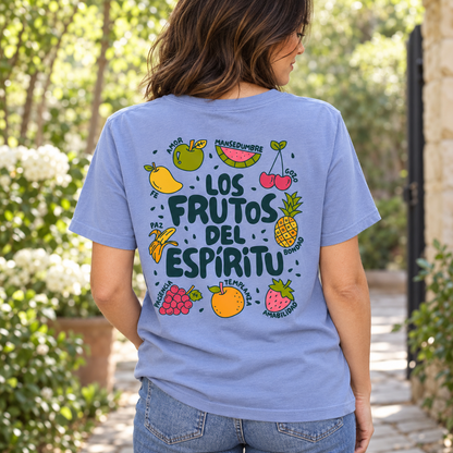 Frutos del Espíritu, vista de la espalda puesta en modelo
